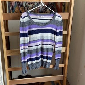 Old navy long sleeve shirt